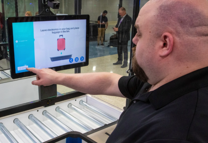 TSA Introduces Passenger Self-Screening Lanes at Vegas Airport as 'A Step into the Future'