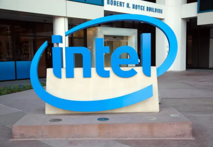 Intel and Apollo are closing on a $11 billion agreement for an Irish facility