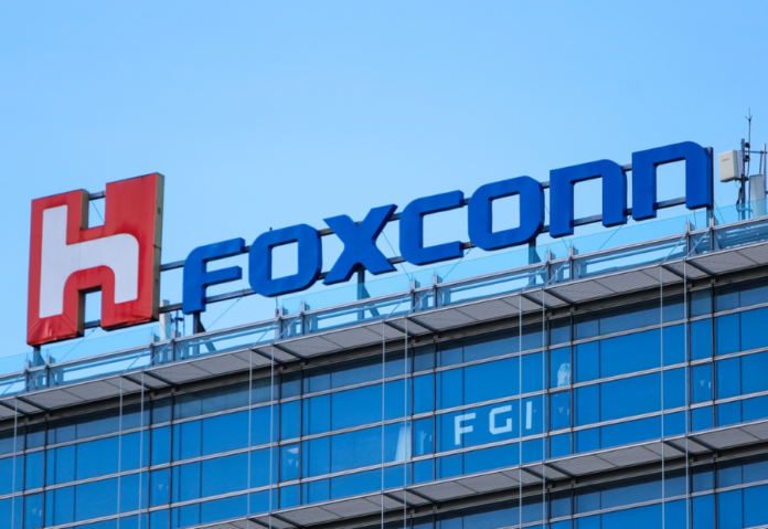 Foxconn to invest $383 million in circuit board manufacturing in Vietnam, according to sources