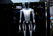 Humanoid robots to be used internally at Tesla by next year, according to Musk Humanoid robots to be used internally at Tesla by next year, according to Musk