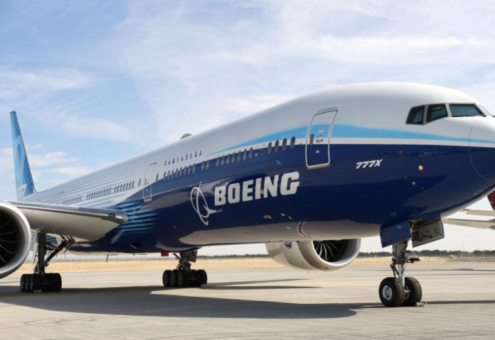 Boeing offers striking employees a 